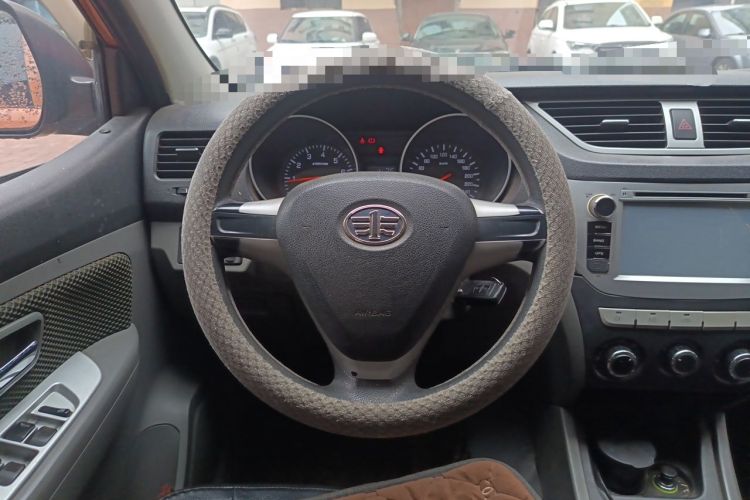 Used FAW Senya S80 2014 1.5L Manual 5-Seat Sporty Urban B Edition Steering Wheel