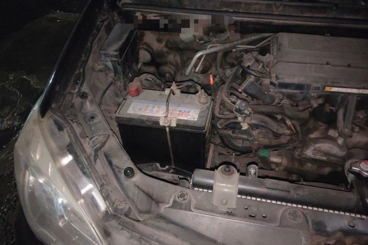 Used FAW Senya S80 2014 1.5L Manual 7-Seater Classic Edition Engine Bay Right