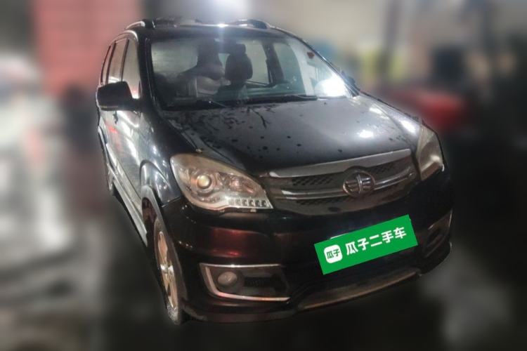 Used FAW Senya S80 2014 1.5L Manual 7-Seater Classic Edition Front Right 45 Deg