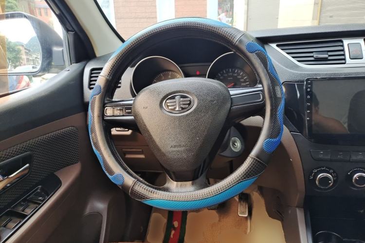 Used FAW Senya S80 2014 1.5L Manual 7-Seater Classic Edition Steering Wheel