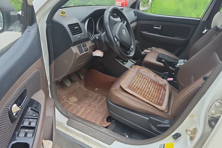 Used FAW Senya S80 2014 1.5L Manual 7-Seater Classic Edition Driver Seat
