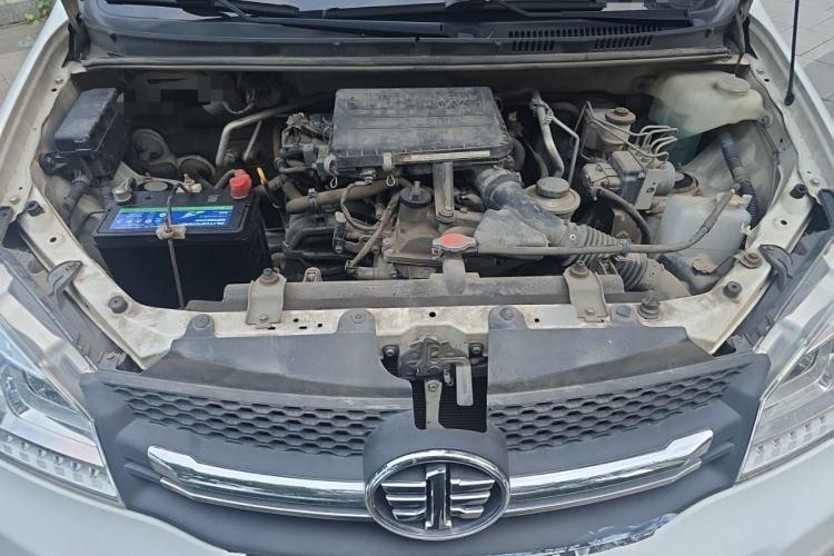 Used FAW Senya S80 2014 1.5L Automatic 7-Seater Sport Edition Engine Bay