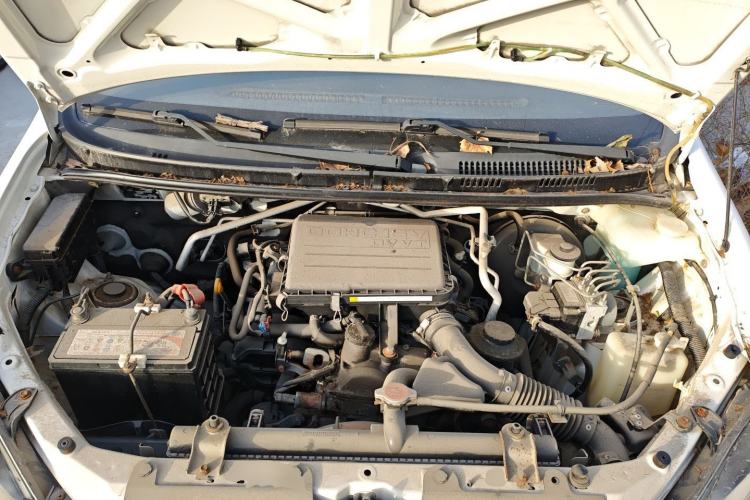 Used FAW Senya S80 2014 1.3L Manual 5-Seater Classic Edition Engine Bay