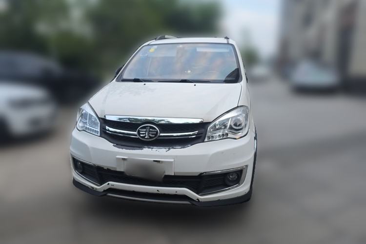 Used FAW Senya S80 2014 1.5L Automatic 7-Seater Sport Edition Front