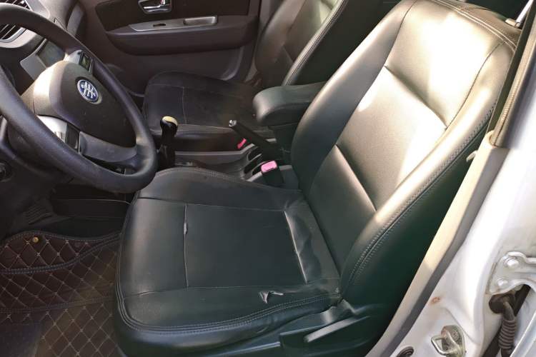 Used FAW Senya S80 2014 1.3L Manual 5-Seater Classic Edition Left Front Seat
