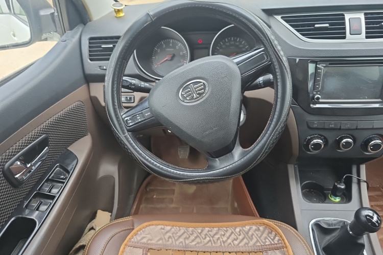 Used FAW Senya S80 2014 1.5L Manual 7-Seater Classic Edition Steering Wheel