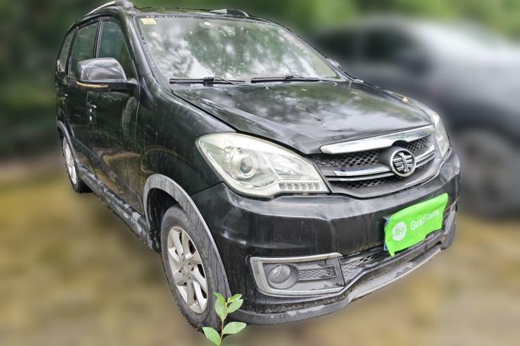 Used FAW Senya S80 2015 1.5L Manual 7-Seater Urban Edition Front Right 45 Deg