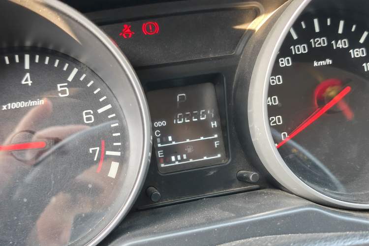 Used FAW Senya S80 2015 1.5L Automatic 7-Seater Urban Edition Instrument Cluster