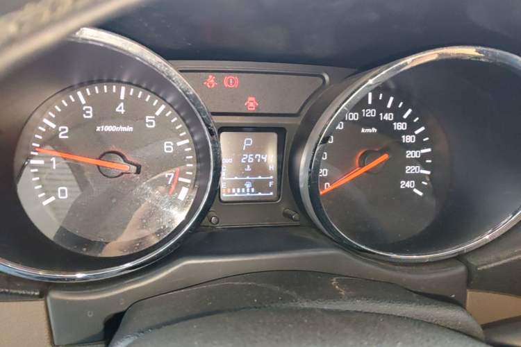 Used FAW Senya S80 2015 1.5L Automatic 5-Seat Urban Edition Instrument Cluster