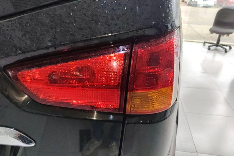 Used FAW Senya S80 2015 1.5L Automatic 5-Seat Urban Edition Right Rear Taillight