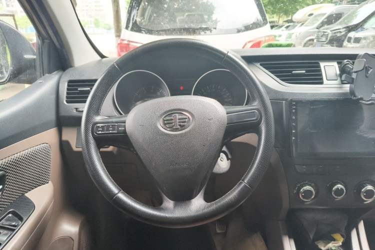 Used FAW Senya S80 2015 1.5L Manual 5-Seater Urban Edition Steering Wheel