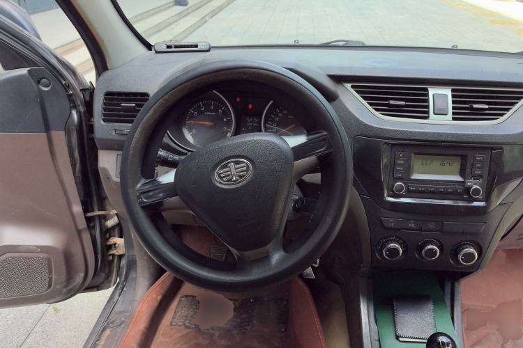 Used FAW Senya S80 2015 1.5L Manual 5-Seater Urban Edition Steering Wheel