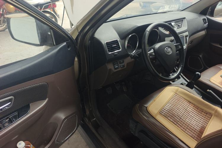 Used FAW Senya S80 2015 1.5L Manual 7-Seater Urban Edition Driver Seat