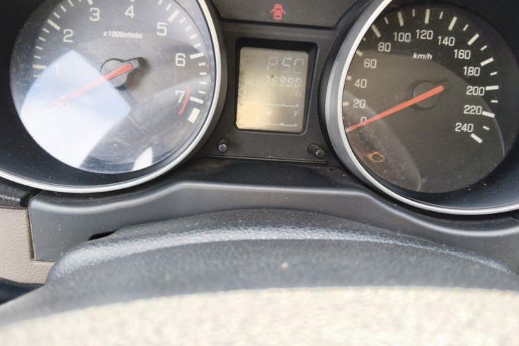 Used FAW Senya S80 2015 1.5L Manual 7-Seater Urban Edition Instrument Cluster