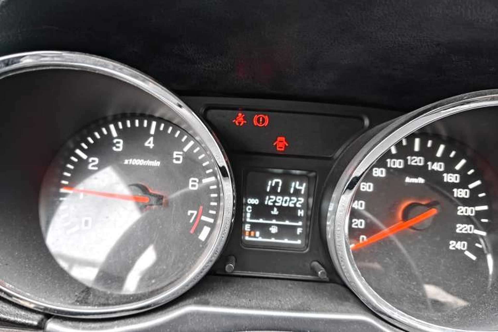 Used FAW Senya S80 2015 1.3L Manual 7-Seater Standard Edition Instrument Cluster