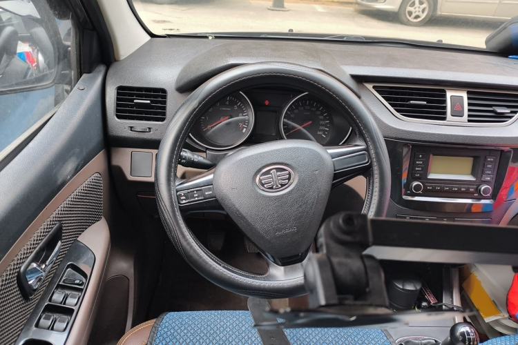 Used FAW Senya S80 2015 1.5L Manual 5-Seater Urban Edition Steering Wheel