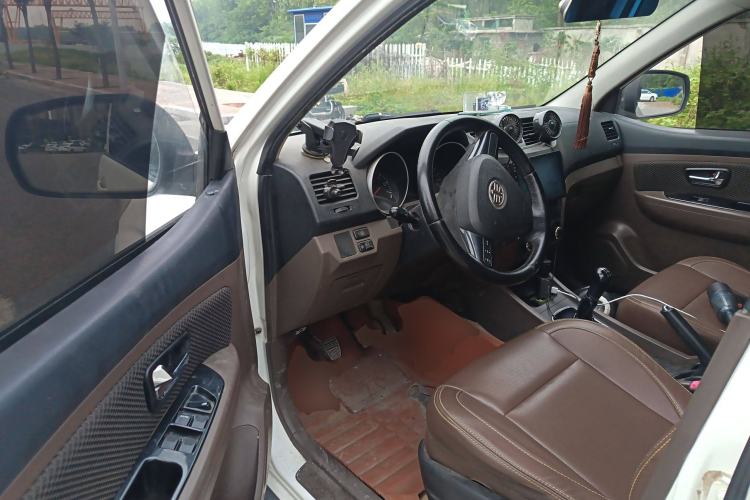 Used FAW Senya S80 2015 1.5L Manual 7-Seater Urban Edition Driver Seat