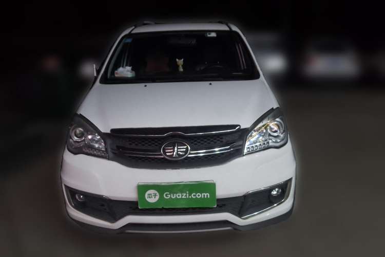Used FAW Senya S80 2015 1.5L Manual 7-Seater Urban Edition Front