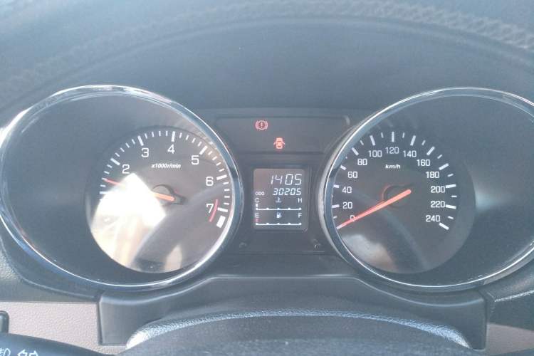 Used FAW Senya S80 2015 1.5L Manual 5-Seater Luxury Edition Instrument Cluster