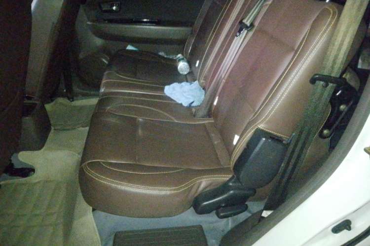 Used FAW Senya S80 2015 1.5L Manual 7-Seater Urban Edition Left Rear Seat