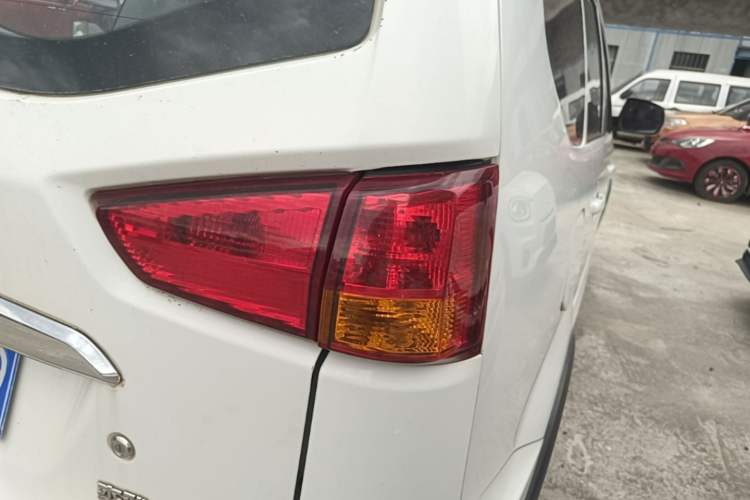 Used FAW Senya S80 2015 1.5L Manual 7-Seater Urban Edition Right Rear Taillight