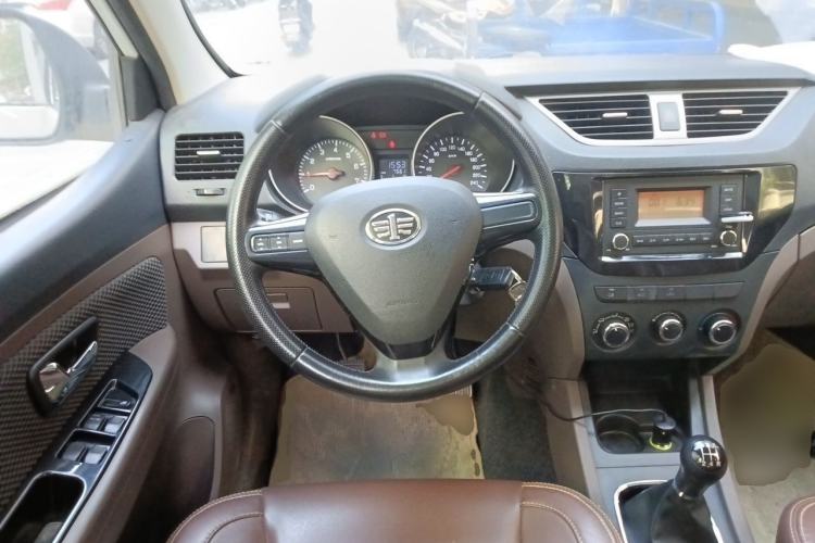 Used FAW Senya S80 2015 1.5L Manual 5-Seater Urban Edition Steering Wheel