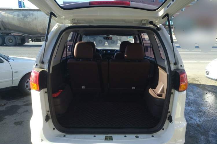 Used FAW Senya S80 2015 1.5L Manual 5-Seater Luxury Edition Trunk