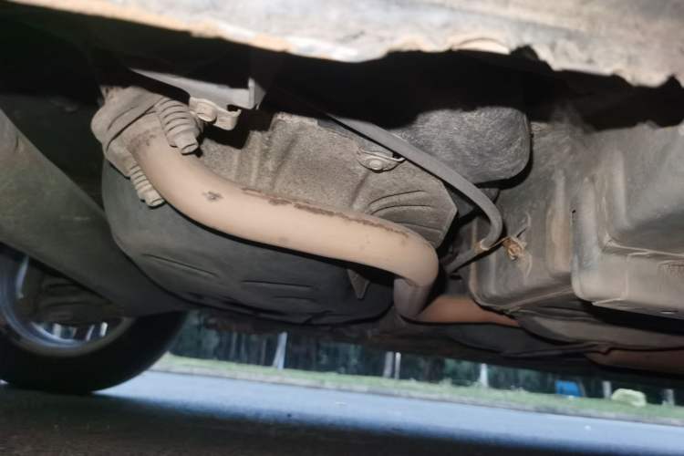 Used FAW Weile 2004 1.3L Automatic Chassis Rear Right