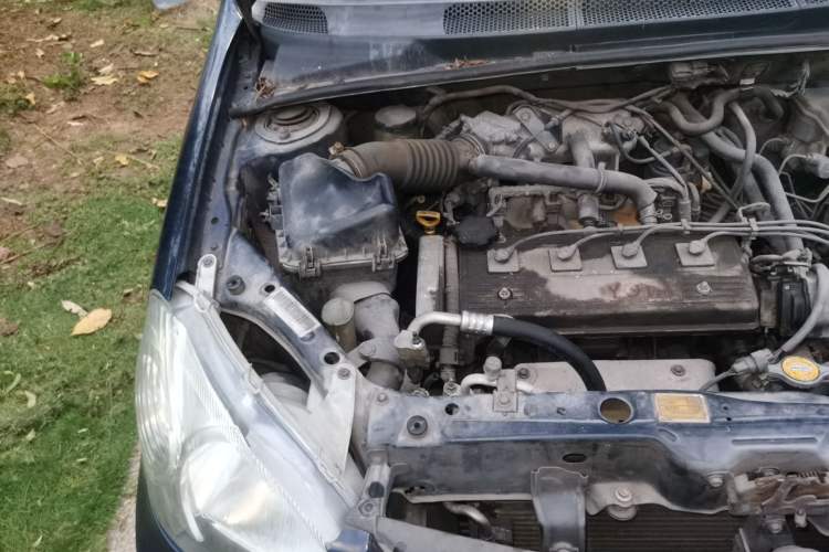 Used FAW Weile 2004 1.3L Automatic Engine Bay Right