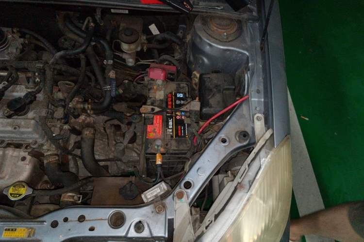 Used FAW Weile 2008 1.5L Manual Luxury Version Engine Bay Left