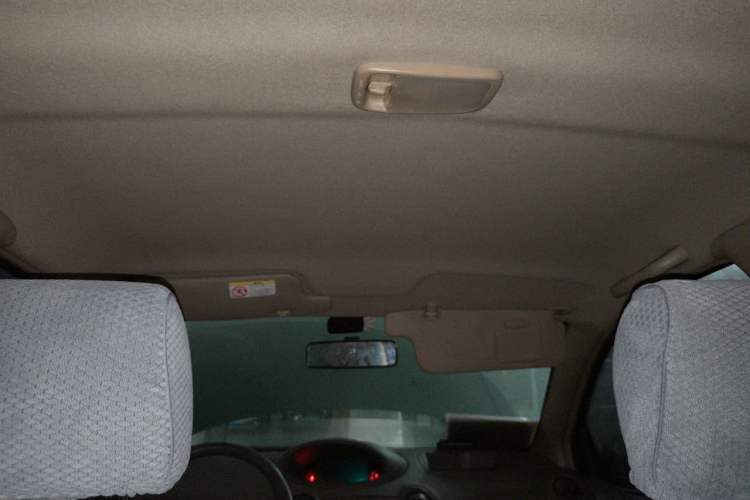 Used FAW Weile 2008 1.5L Manual Luxury Version Headliner
