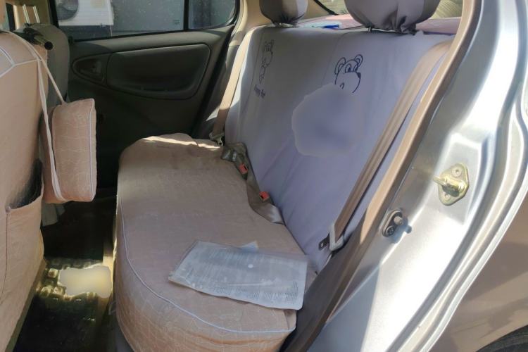 Used FAW Weile 2008 1.5L Manual Luxury Version Left Rear Seat