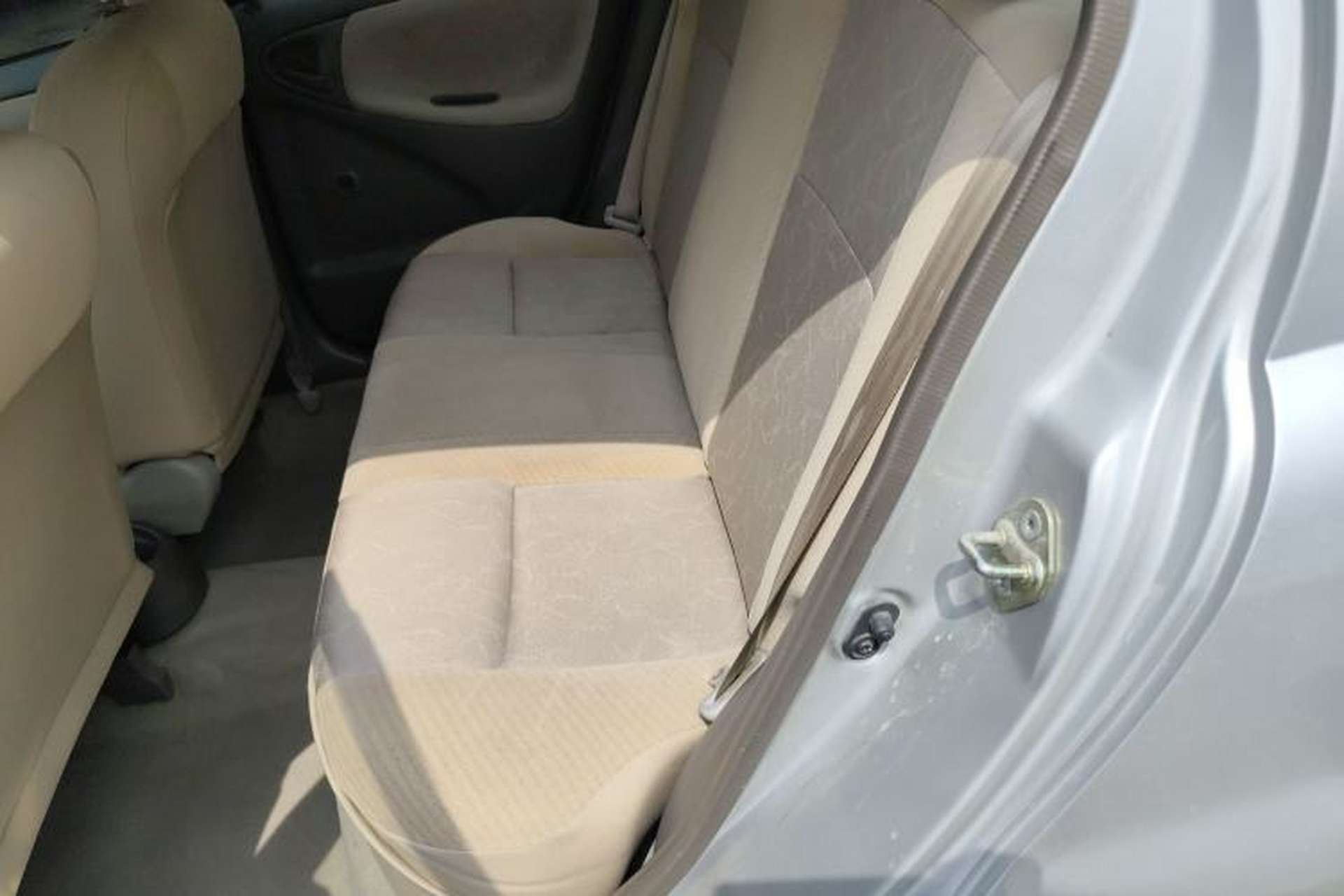 Used FAW Weile 2008 1.5L Manual Luxury Version Left Rear Seat