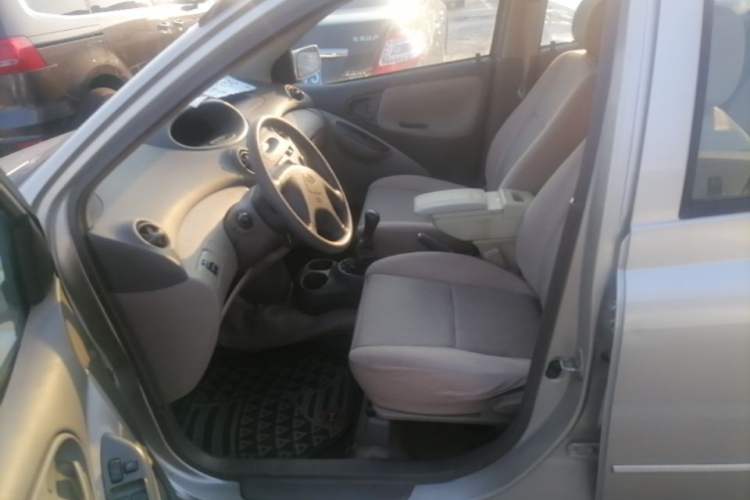 Used FAW Weile 2008 1.5L Manual Luxury Version Left Front Seat