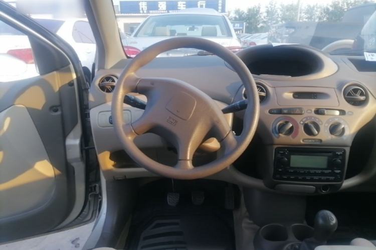 Used FAW Weile 2008 1.5L Manual Luxury Version Steering Wheel