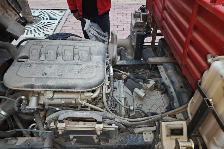 Used FAW Weile  Engine Bay Left