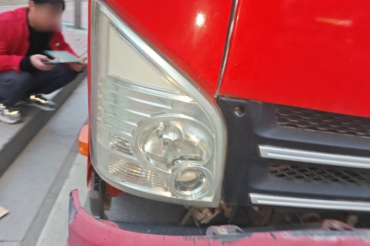 Used FAW Weile  Right Front Headlight