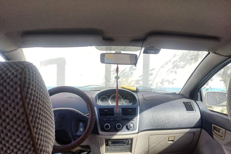 Used FAW Weizhi 2008 Hatchback 1.3L Manual Elite Model Headliner
