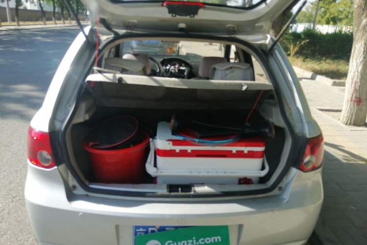 Used FAW Weizhi 2008 Hatchback 1.3L Manual Elite Model Trunk
