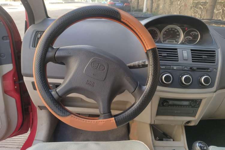 Used FAW Weizhi 2009 Hatchback 1.5L Manual Elite Model Steering Wheel
