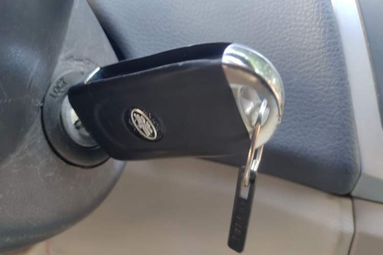 Used FAW Weizhi 2009 Hatchback 1.5L Manual Elite Model Vehicle Key