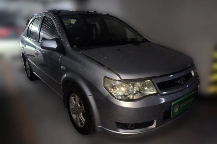 Used FAW Weizhi 2009 Sedan 1.5L Manual Elite Model Front Right 45 Deg