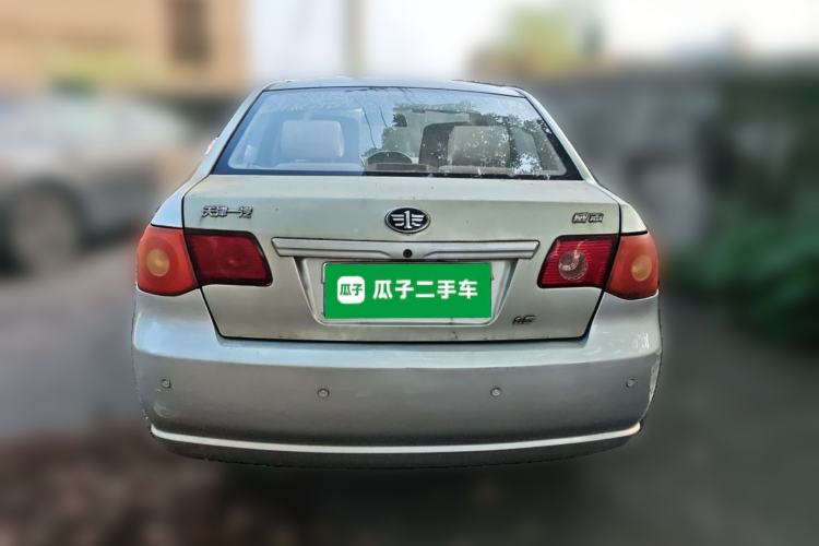 Used FAW Weizhi 2011 Sedan 1.5L Manual Standard Model Rear