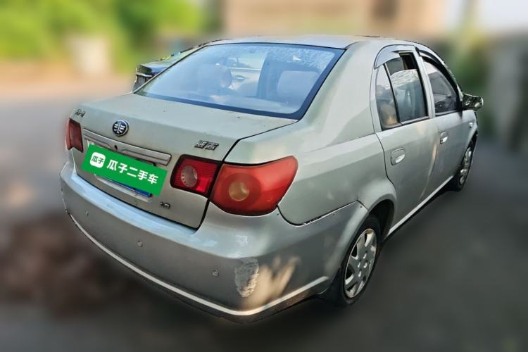 Used FAW Weizhi 2011 Sedan 1.5L Manual Standard Model Rear Right 45 Deg