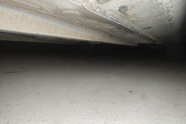 Used FAW Weizhi 2011 Sedan 1.5L Manual Elite Model Chassis Front Left