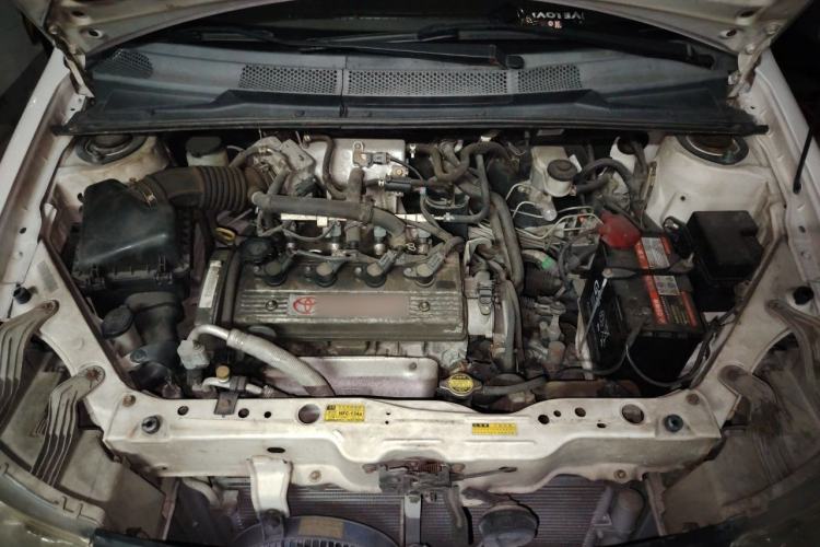 Used FAW Weizhi 2011 Sedan 1.5L Manual Elite Model Engine Bay