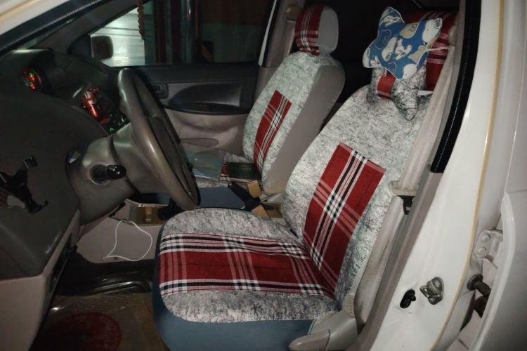 Used FAW Weizhi 2011 Sedan 1.5L Manual Elite Model Left Front Seat