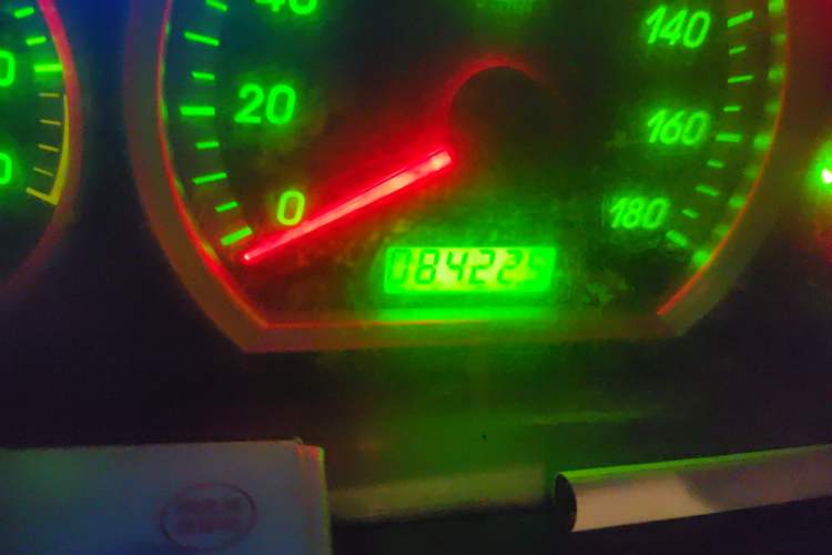 Used FAW Weizhi 2011 Sedan 1.5L Manual Elite Model Odometer Close Up