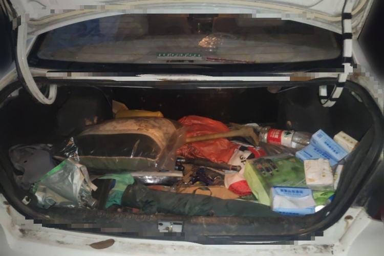 Used FAW Weizhi 2011 Sedan 1.5L Manual Elite Model Trunk