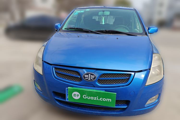 Used FAW Weizhi V2 2010 1.3L AMT Flagship Version Front